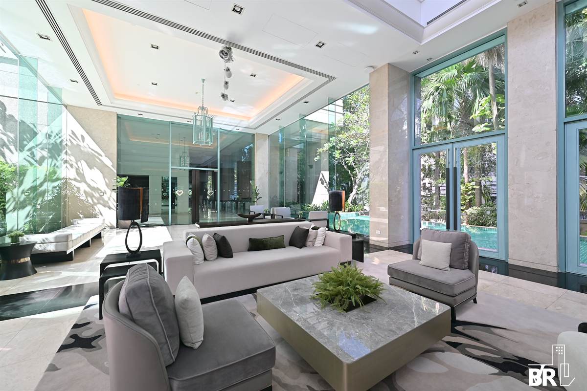 Residents lounge